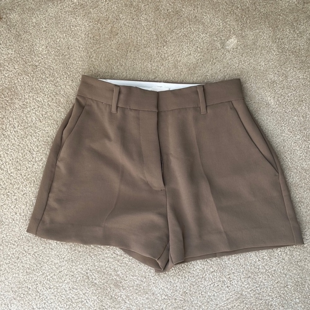 Artizia Wilfred Anthem Shorts, Shitake, Size 2